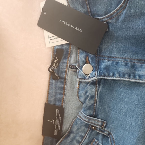 DISTRESSED DENIM SHORTS - Picture 4 of 5